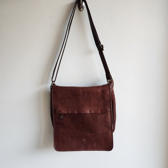 I Medici Vintage Brown Leather Crossbody/Messenger Bag - Tuscan Craftsmanship - Picture 14 of 15